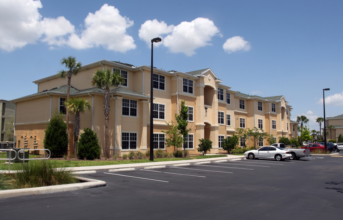 Clear Harbor Apartments in Pinellas Park, FL - Building Photo