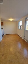 101-101 Brookhaven Dr in Toronto, ON - Building Photo - Building Photo