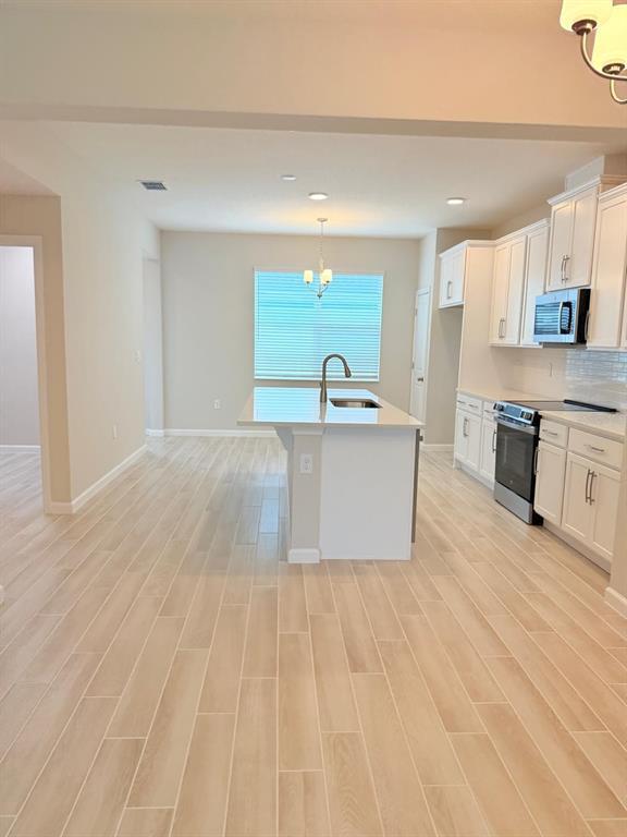 1395 Mount Royal Dr in St. Cloud, FL - Building Photo - Building Photo