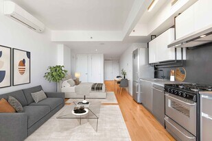 123 Melrose St, Unit 641 in Brooklyn, NY - Building Photo