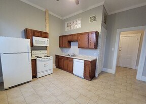 2215 Ohio Ave in Cincinnati, OH - Building Photo