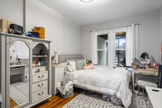 194 Emerson St in Boston, MA - Building Photo - Building Photo