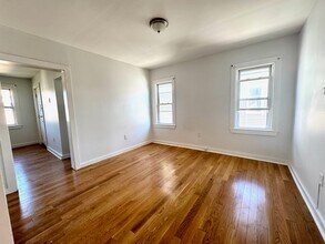 43 Wilcock St in Boston, MA - Building Photo - Building Photo