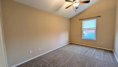 16130 NW Fescue Ct in Portland, OR - Building Photo - Building Photo