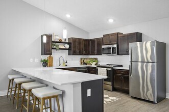 The Villas at Bakers Ridge in Strongsville, OH - Building Photo - Building Photo