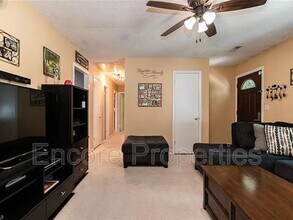 2141 Stonehaven Rd in Kernersville, NC - Building Photo - Building Photo