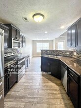 1148 Meachem Dr in Clarksville, TN - Building Photo - Building Photo