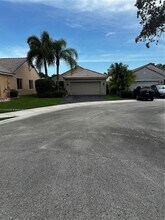 4366 Pine Ridge Ct in Weston, FL - Building Photo - Building Photo