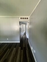 14580 Stephens Rd in Warren, MI - Building Photo - Building Photo