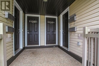 1120 Klondike Rd in Ottawa, ON - Building Photo - Building Photo
