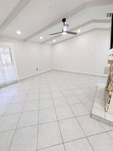 945 Bramble Bush Cir W in Port Orange, FL - Building Photo - Building Photo