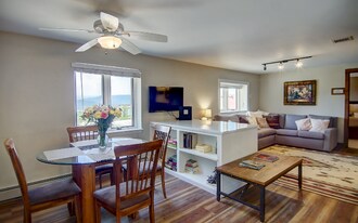 31095 US-40, Unit Lower Cottage in Steamboat Springs, CO - Building Photo