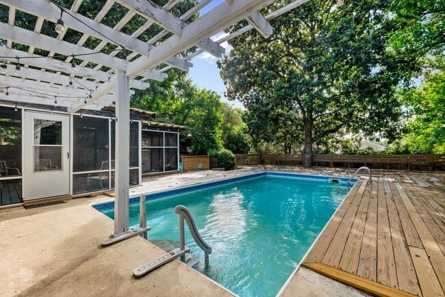 6455 Joe Cotton Trail in Tallahassee, FL - Building Photo - Building Photo