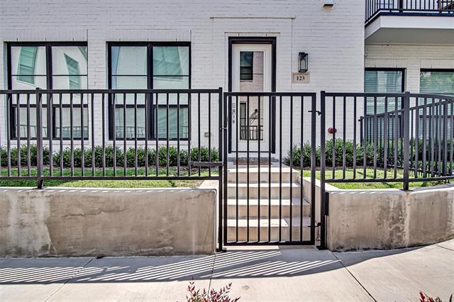 123 Gdn Ct W in Arlington, TX - Building Photo - Building Photo
