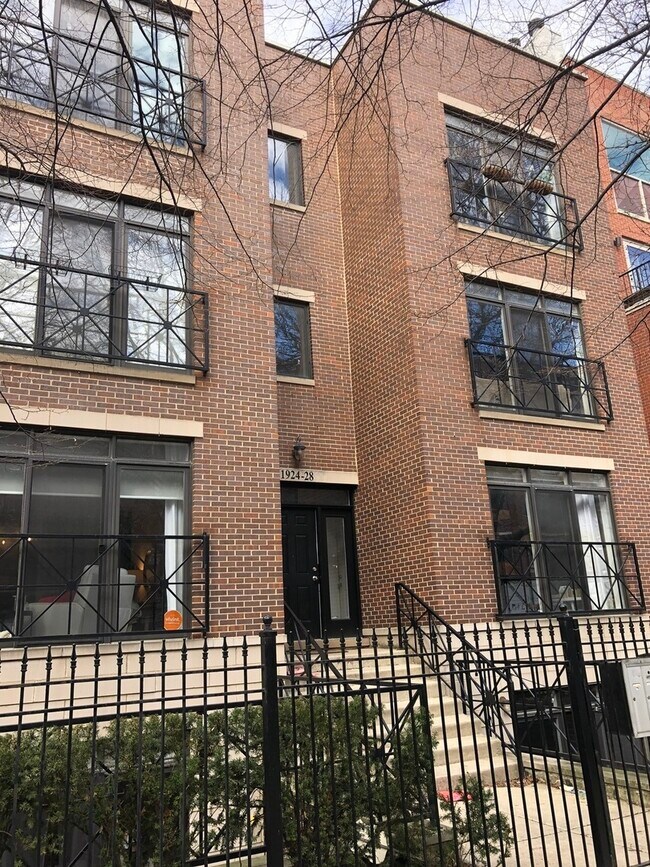 property at 1924 W Diversey Pkwy