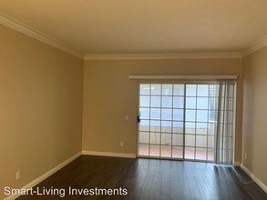 777 S Citrus Ave in Azusa, CA - Foto de edificio - Building Photo