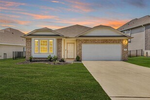 223 Shoreview Dr in Conroe, TX - Building Photo