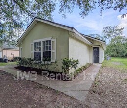 6615 Miriam St in Jacksonville, FL - Building Photo - Building Photo