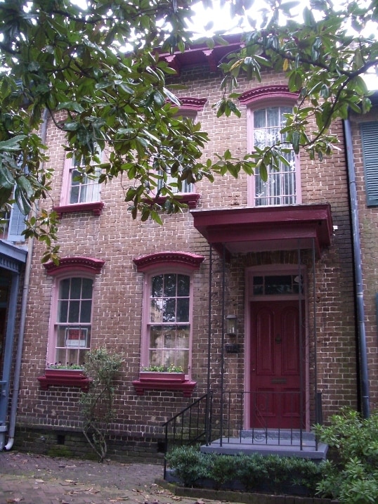 property at 412 E Liberty St