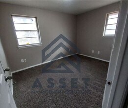 2849 SE 45th St in Oklahoma City, OK - Building Photo - Building Photo