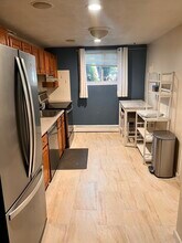 31 Westgate Rd in Boston College, MA - Foto de edificio - Building Photo