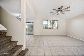 4036 E Melinda Ln in Phoenix, AZ - Building Photo - Building Photo