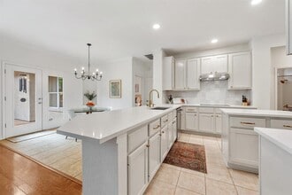 11817 Lake Stone Dr in Austin, TX - Building Photo - Building Photo