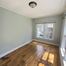 728 Fairview Ave NE in Grand Rapids, MI - Building Photo - Building Photo