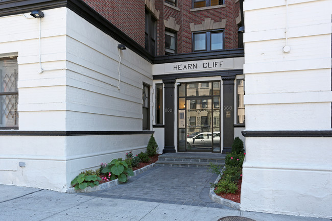 880 ST NICHOLAS AVE in New York, NY - Building Photo - Building Photo