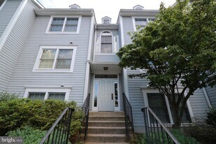 12220 Eagles Nest Ct, Unit F in Germantown, MD - Building Photo