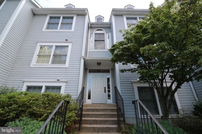 12220 Eagles Nest Ct, Unit F, Unit F