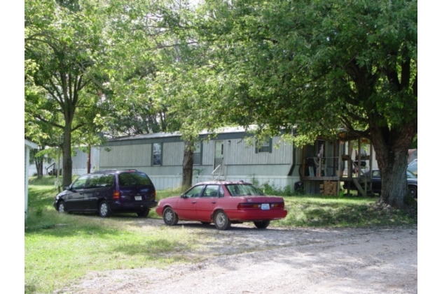 8701 Happy Valley Rd in Cave City, KY - Building Photo - Building Photo