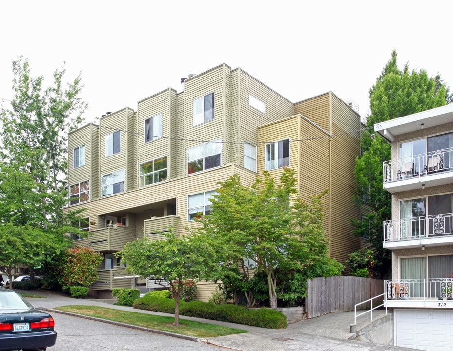 Aspen Park Apartments in Seattle, WA - Building Photo