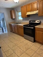 1539 Piedmont Rd in Charleston, WV - Building Photo - Building Photo
