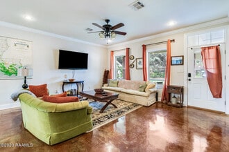 205 Churchill Dr in Lafayette, LA - Building Photo - Building Photo