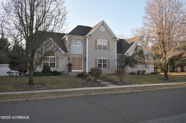 property at 1439 Oakwood Hollow Ln