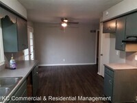 7601 Woodson Rd photo'