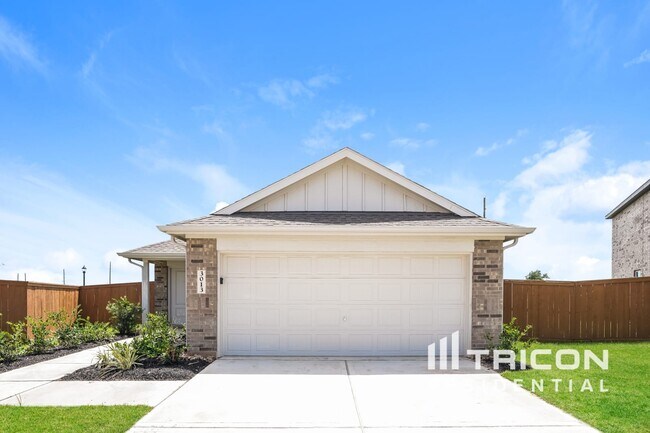 property at 3013 Dawn Sound Dr