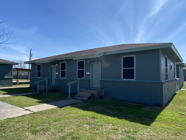 Liberty Village in Corpus Christi, TX - Building Photo - Building Photo