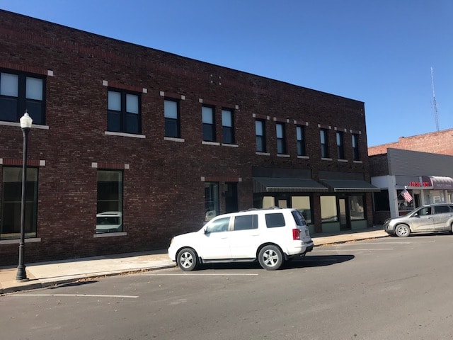 property at 205 N Williams St