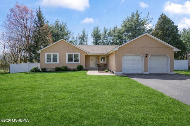 property at 6 Rockwell Cir