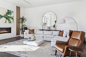 306 W Pierce St in Houston, TX - Building Photo - Building Photo