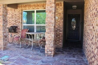 704 Colchester Dr in El Paso, TX - Building Photo - Building Photo