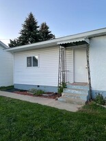 413 2nd St NE, Unit A in Staples, MN - Foto de edificio - Building Photo