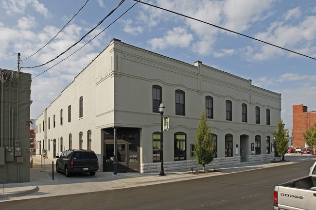 The Lofts at Inspired Commerce in Springfield, MO - Building Photo - Building Photo