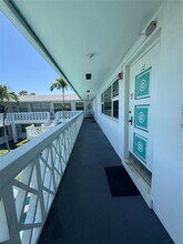 1005 S 17th Ave in Hollywood, FL - Building Photo - Building Photo