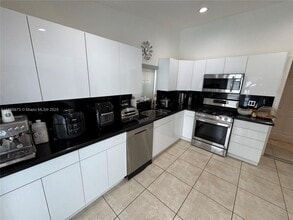 0 SW 176th St in Miami, FL - Building Photo - Building Photo