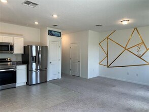 254 Mandovi St in Davenport, FL - Building Photo - Building Photo