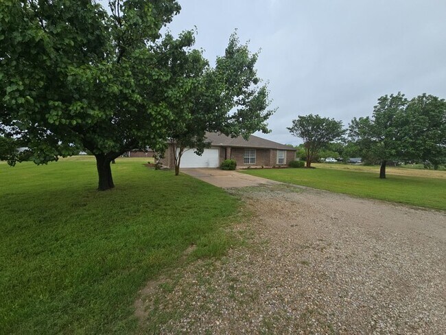201 Steller Ln in Oak Point, TX - Building Photo - Building Photo