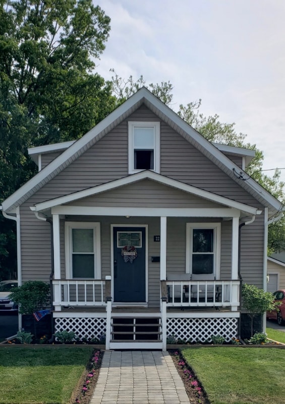 property at 2215 Maynard Ave